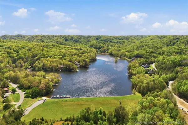 $435,000 | 1117 Lakeview Drive, Borden, IN 47106