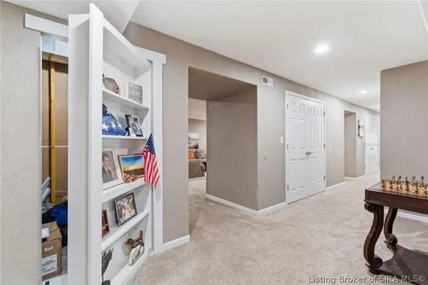 $435,000 | 1117 Lakeview Drive, Borden, IN 47106