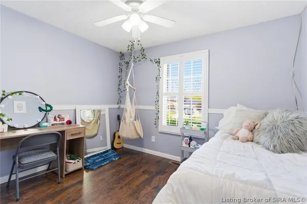 $435,000 | 1117 Lakeview Drive, Borden, IN 47106