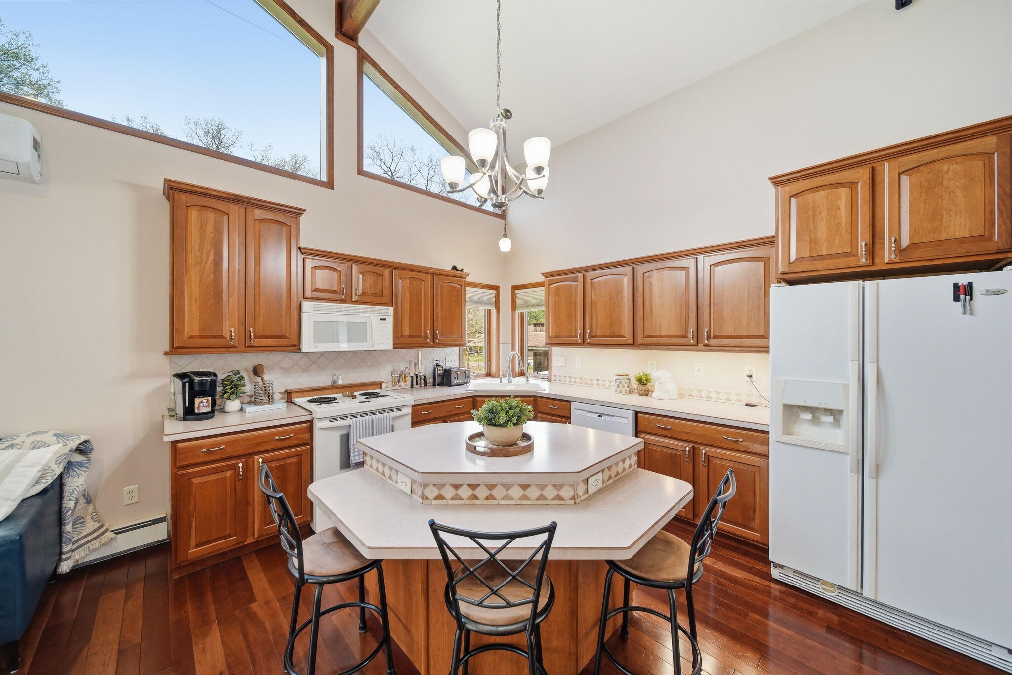 7155 Bayview Road Jackson, MI 49201 - Photo 14 of 67 14-web-or-mls-DSC00155