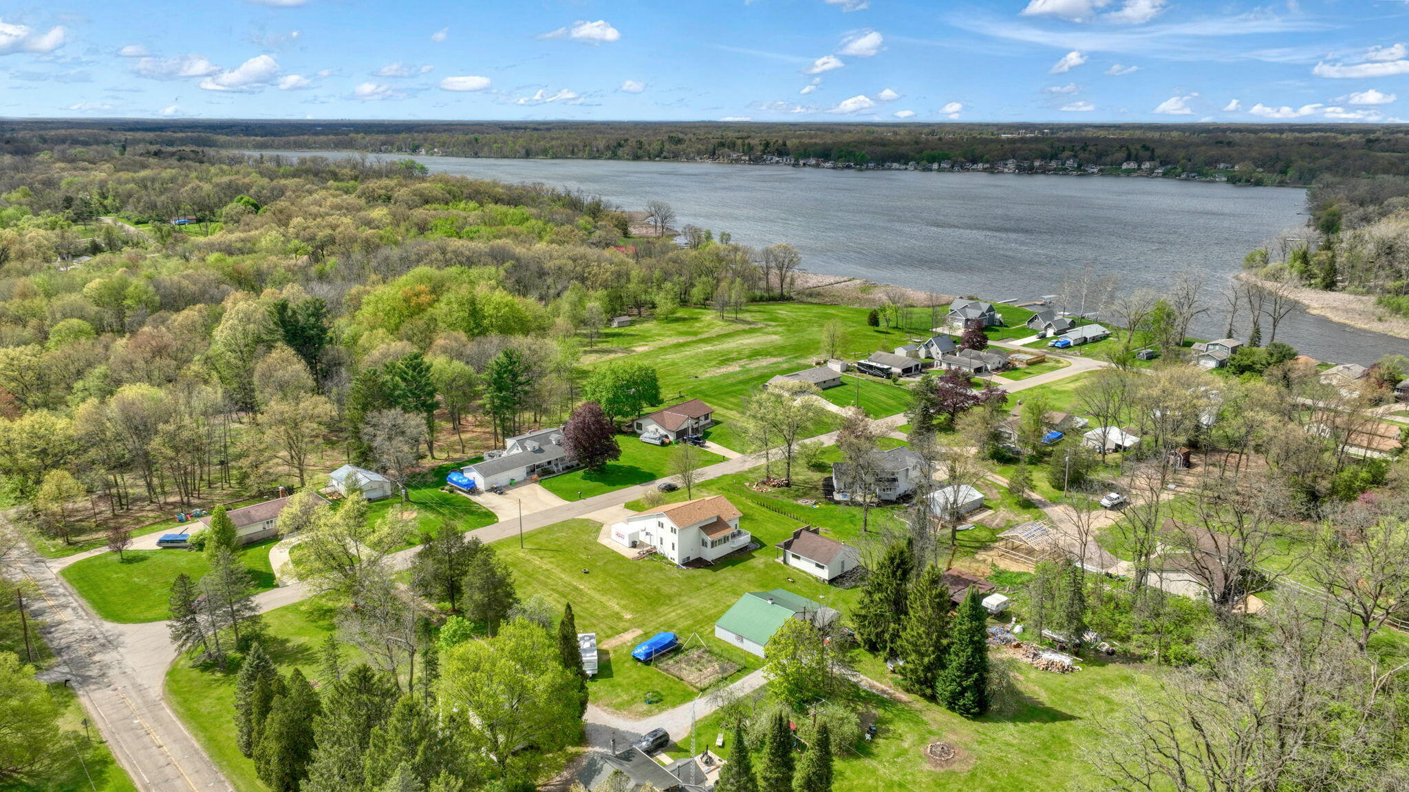 7155 Bayview Road Jackson, MI 49201 - Photo 61 of 67 63-web-or-mls-DJI_0284_HDR