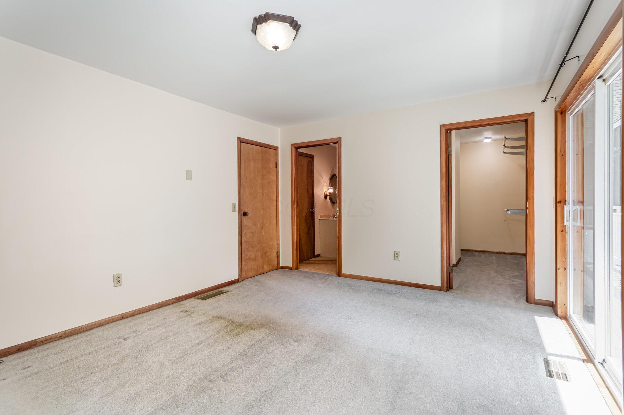 5345 Raccoon Run Road Johnstown, OH 43031 - Photo 11 of 21 Primary Bedroom