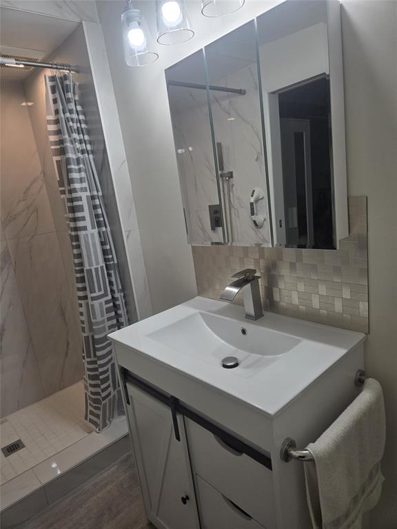 2321 Southwest 87th Terrace Davie, FL 33324 - Photo 7 of 8 barndoor vanity 2nd bathroom