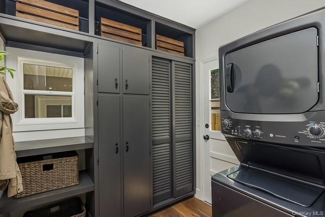 2 Cherry Road Bayville, NY 11709 - Photo 14 of 25
