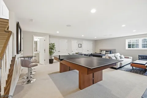 $1,395,000 | 11 Lee Drive, Morristown, NJ 07960