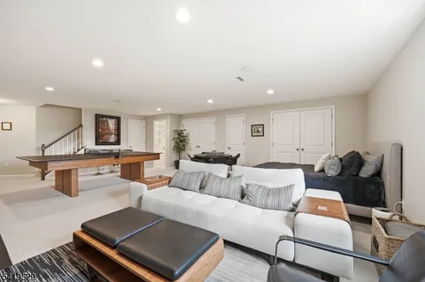 $1,395,000 | 11 Lee Drive, Morristown, NJ 07960