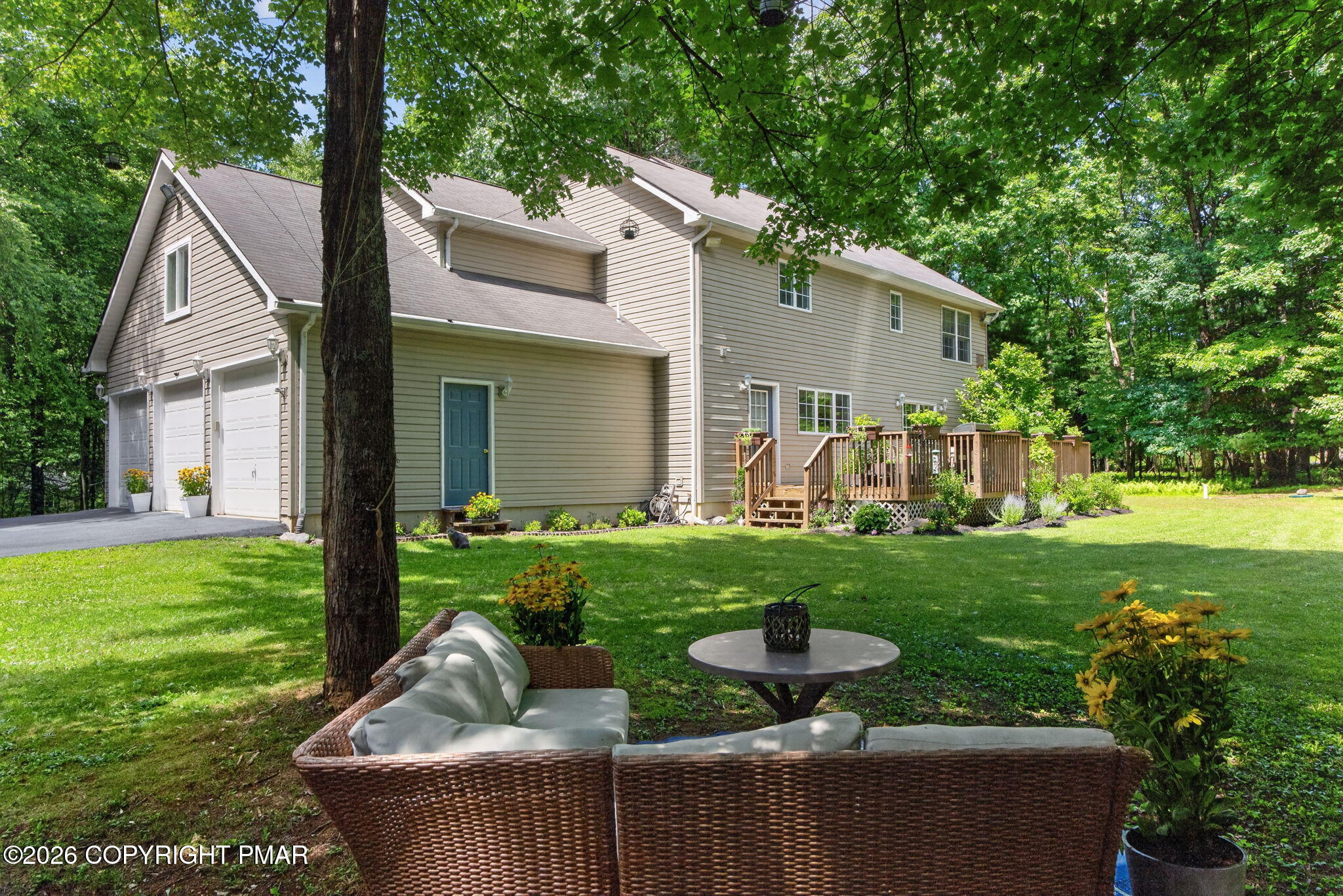 539 Pheasant Road Saylorsburg, PA 18353 - Photo 15 of 59 back yard