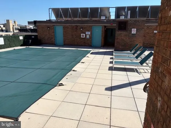 $2,400 | 1718 P Street Northwest, Unit 811, Washington, DC 20036