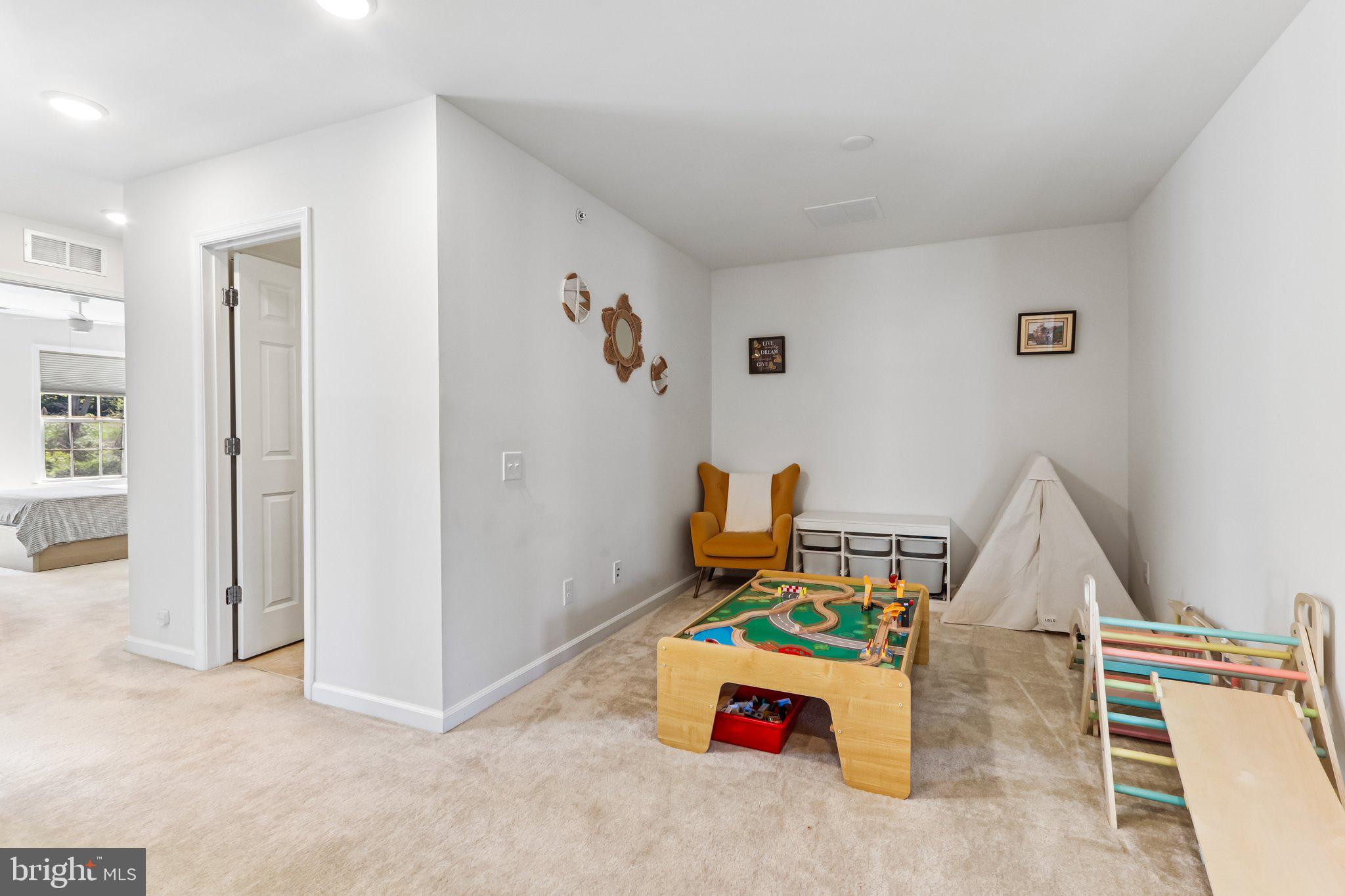 107 Keating Drive Phoenixville, PA 19460 - Photo 26 of 59