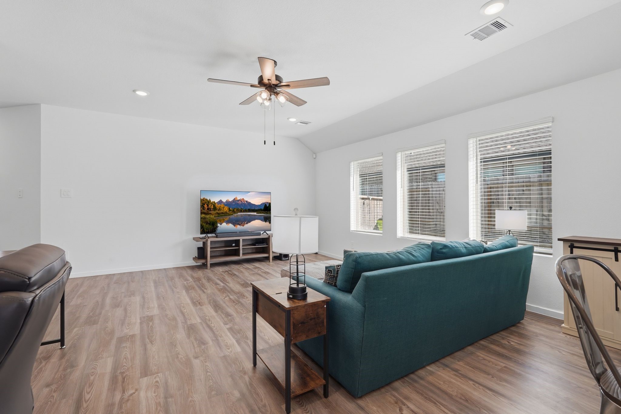 651 Spring Ashberry Court Magnolia, TX 77354 - Photo 6 of 30 Tall ceilings make the home feel even more spacious