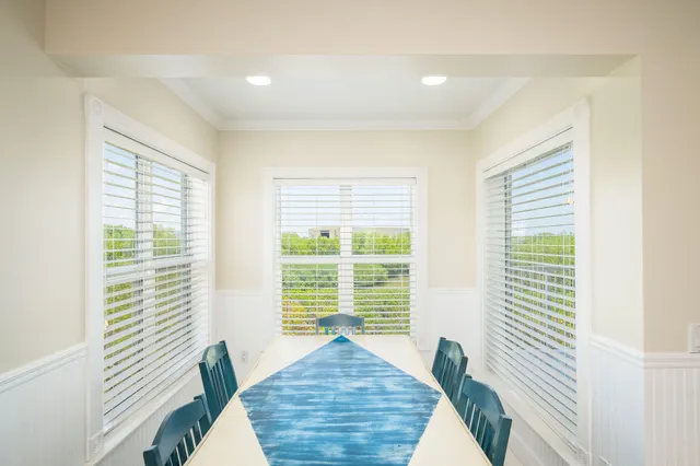 $1,290,000 | 5960 Peninsular Avenue, Unit 101, Stock Island, FL 33040