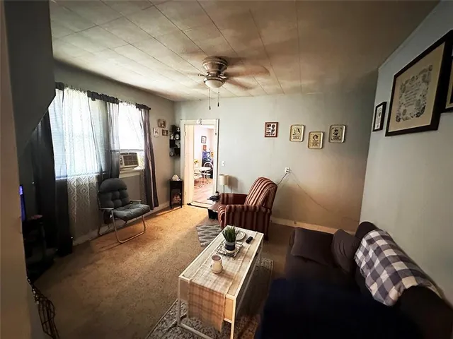 $137,500 | 124 West 3rd Avenue, Garnett, KS 66032