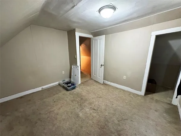 $137,500 | 124 West 3rd Avenue, Garnett, KS 66032