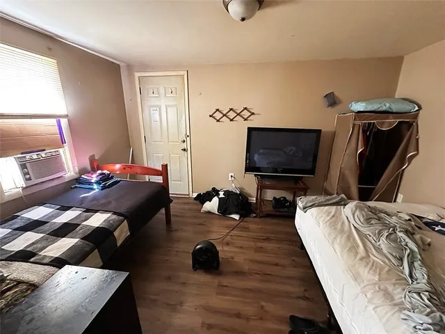 $137,500 | 124 West 3rd Avenue, Garnett, KS 66032