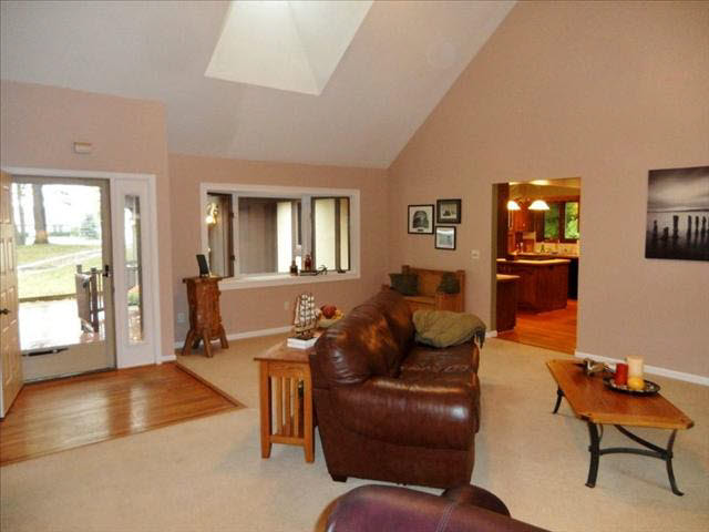 15100 Ida Center Road Petersburg, MI 49270 - Photo 4 of 20 Great room