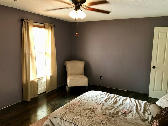 54 Country Place Road Edgefield, SC 29824 - Photo 9 of 18 a bedroom with a bed and a window