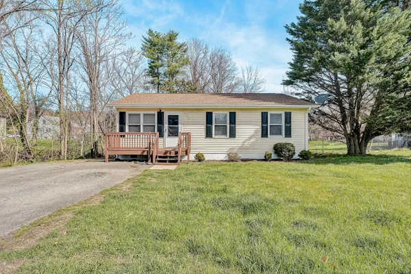 $224,900 | 1344 Mabry Avenue Southeast, Roanoke, VA 24014