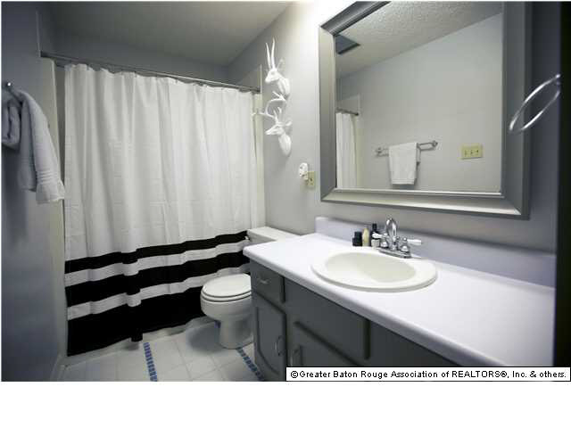 2236 Brightside Drive Baton Rouge, LA 70820 - Photo 7 of 11 Gallery Image 7