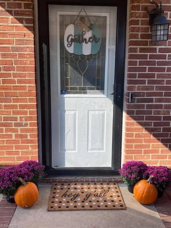 3712 Messick Road Jonesville, NC 28642 - Photo 5 of 16 Gallery Image 5