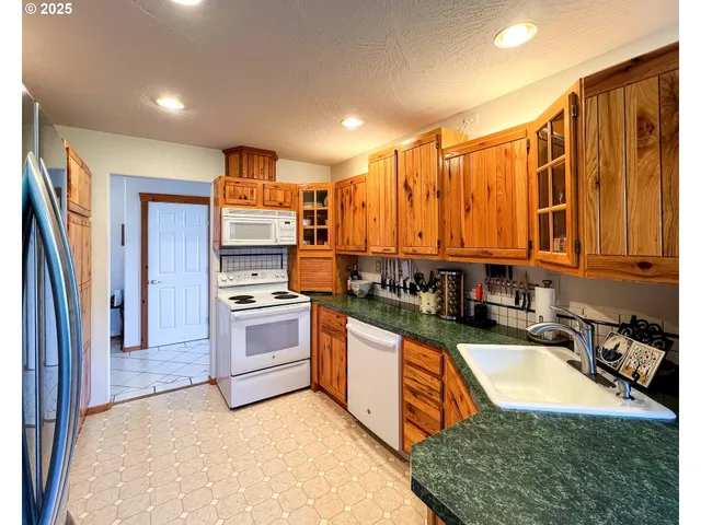 $479,000 | 30517 K Place, Ocean Park, WA 98640