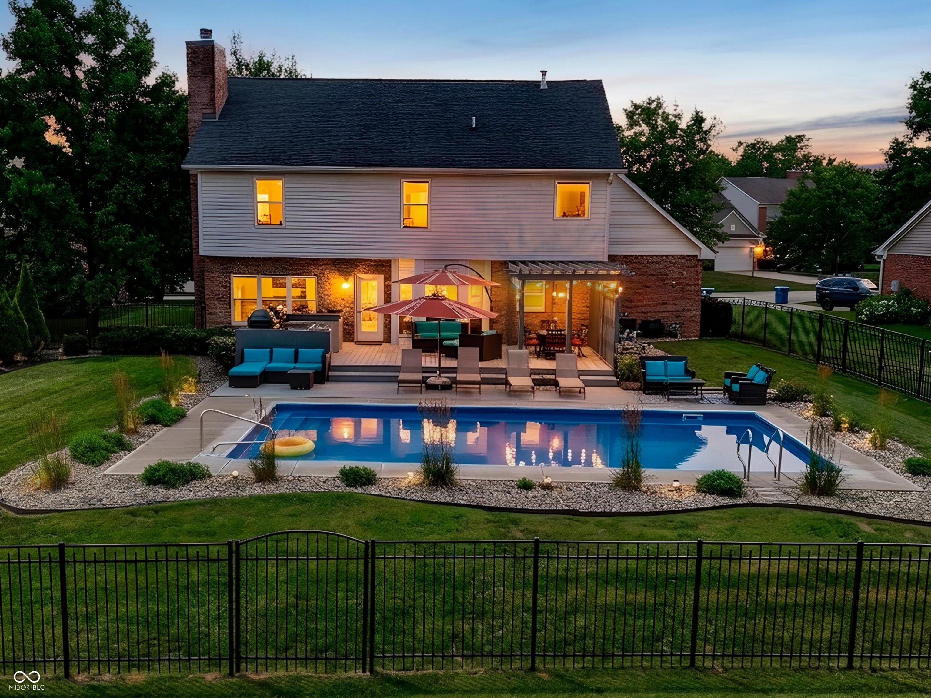 12433 Springbrooke Run Carmel, IN 46033 - Photo 2 of 69