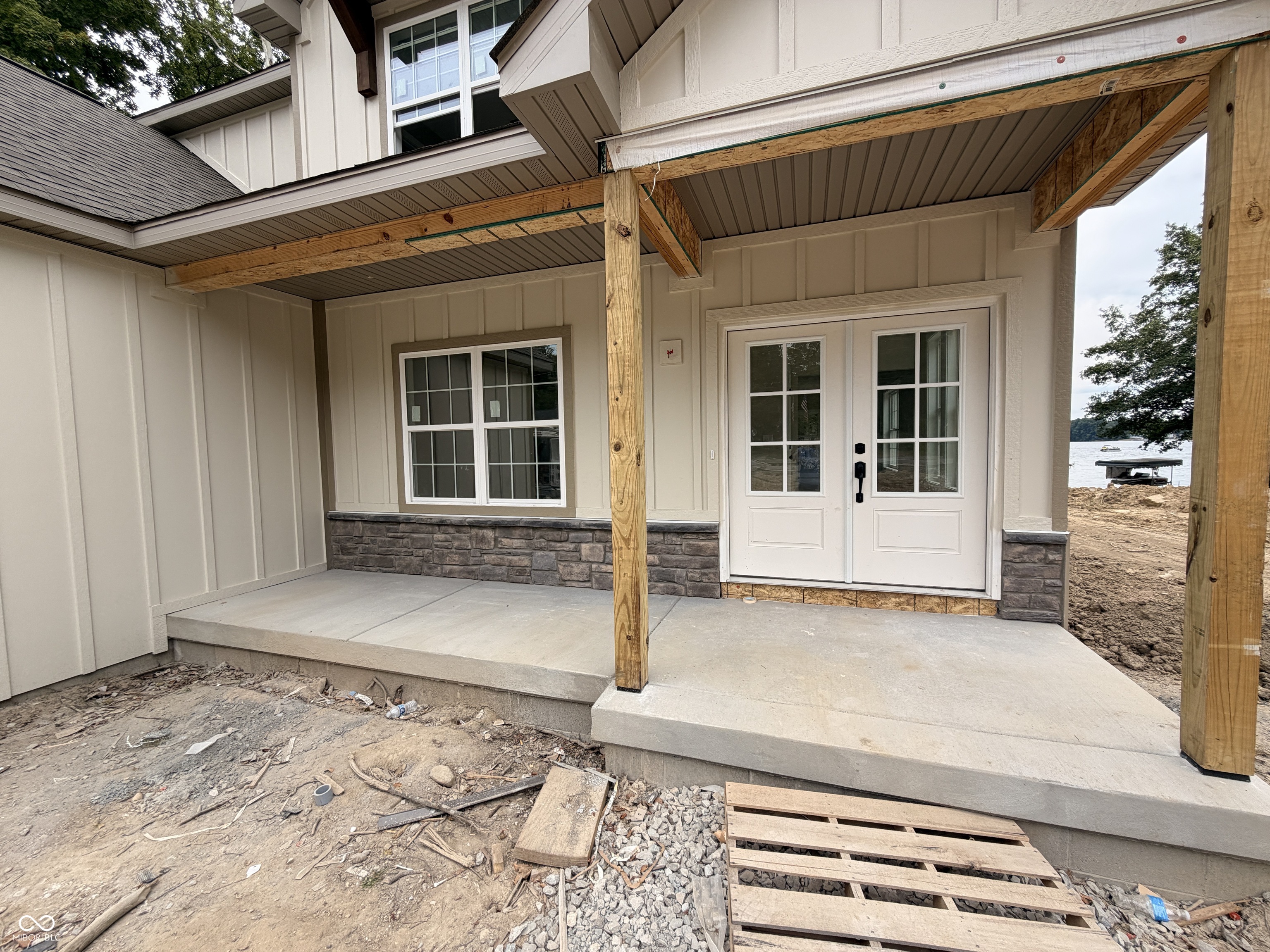 268 Mill Spring Court Fillmore, IN 46128 - Photo 2 of 26 Gallery Image 2
