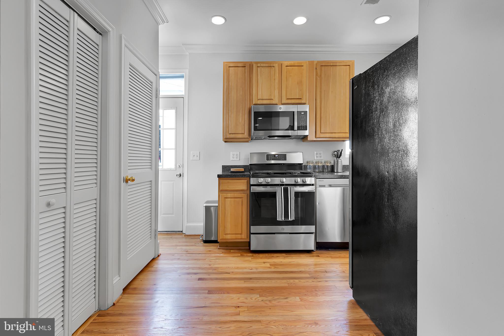 1037 5th Street Northeast Washington, DC 20002 - Photo 18 of 36