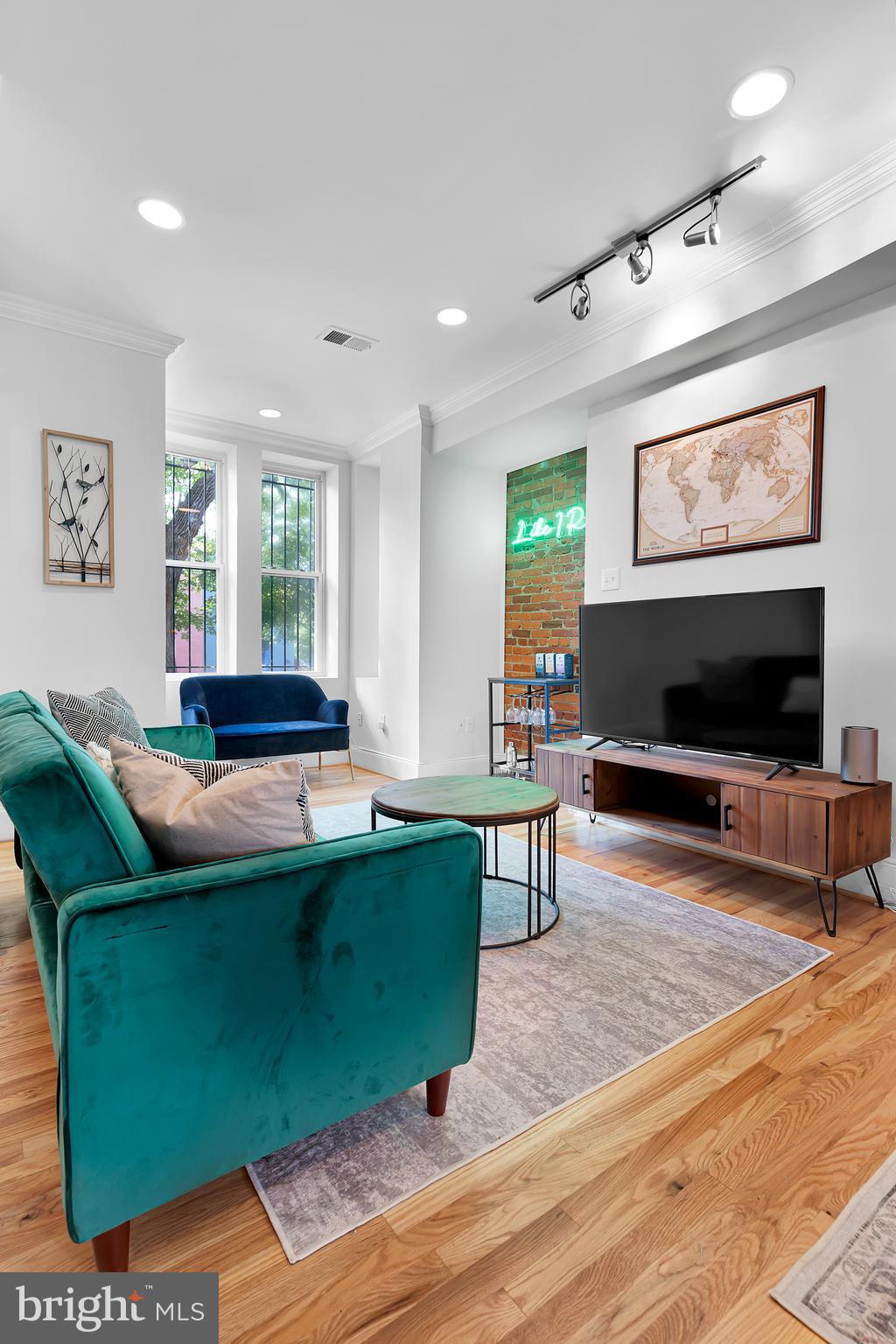 1037 5th Street Northeast Washington, DC 20002 - Photo 7 of 36