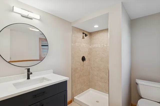 $415,000 | 1900 Burr Oak Lane, Lindenhurst, IL 60046