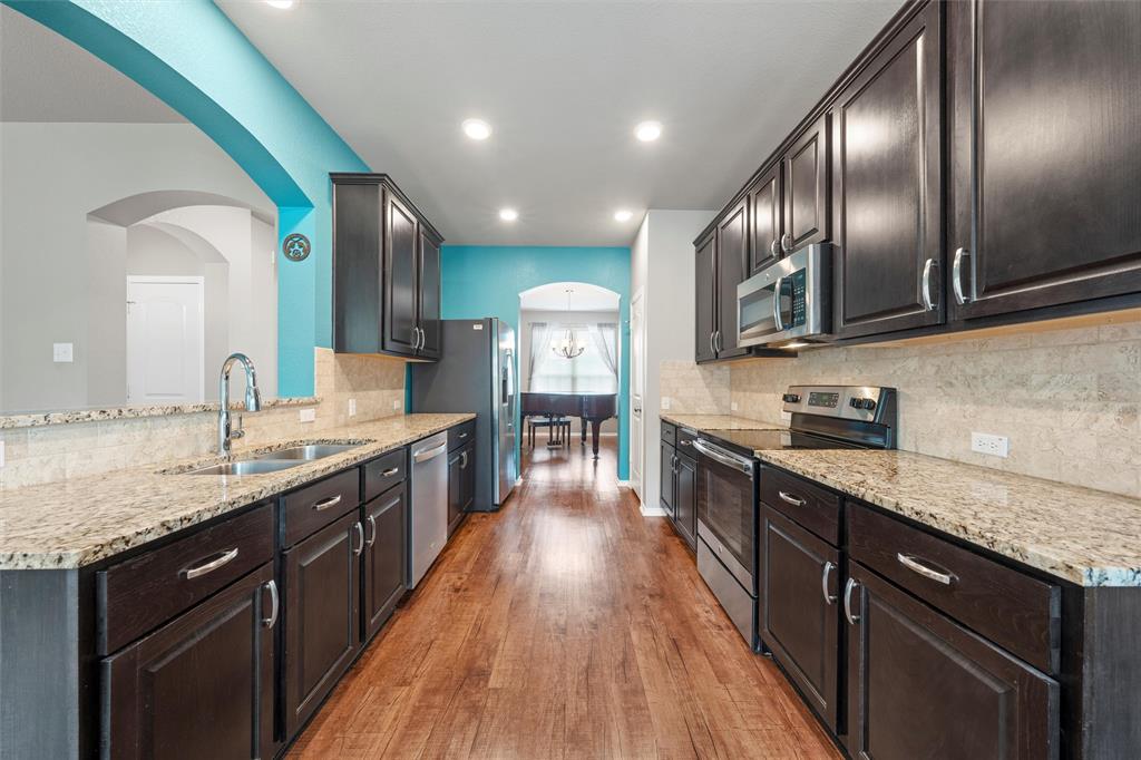 202 Milky Way Road Bruceville, TX 76630 - Photo 9 of 35