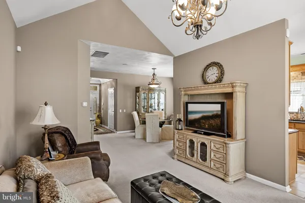 $405,000 | 9 McCay Way, Delanco, NJ 08075