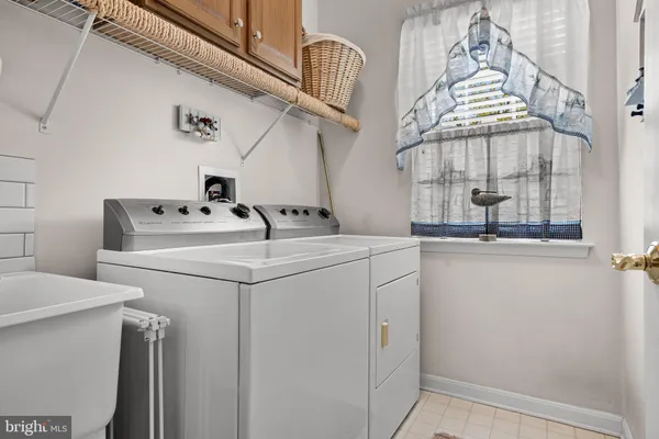 $405,000 | 9 McCay Way, Delanco, NJ 08075