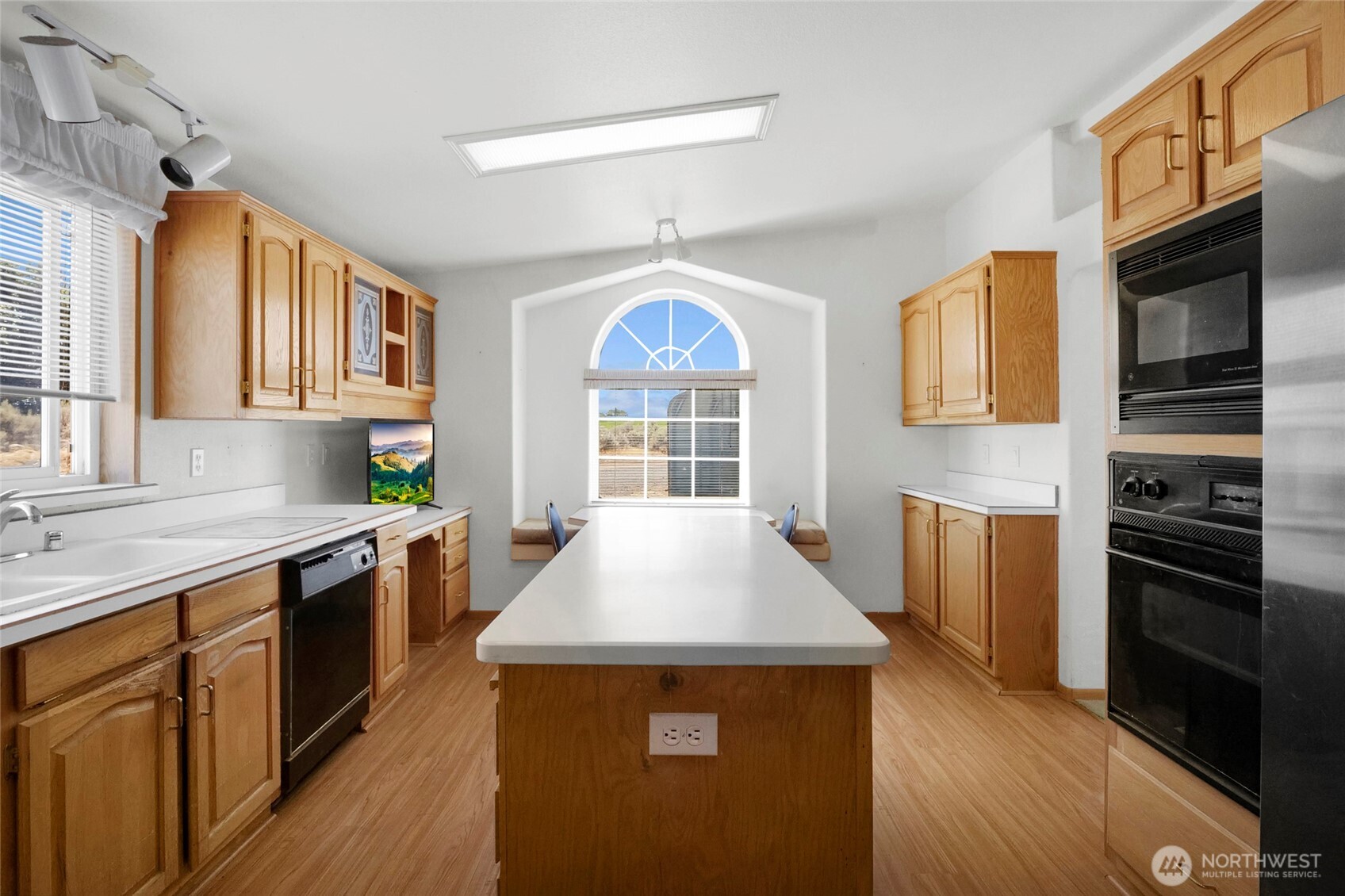 6417 Ferguson Road Northeast Moses Lake, WA 98837 - Photo 22 of 40