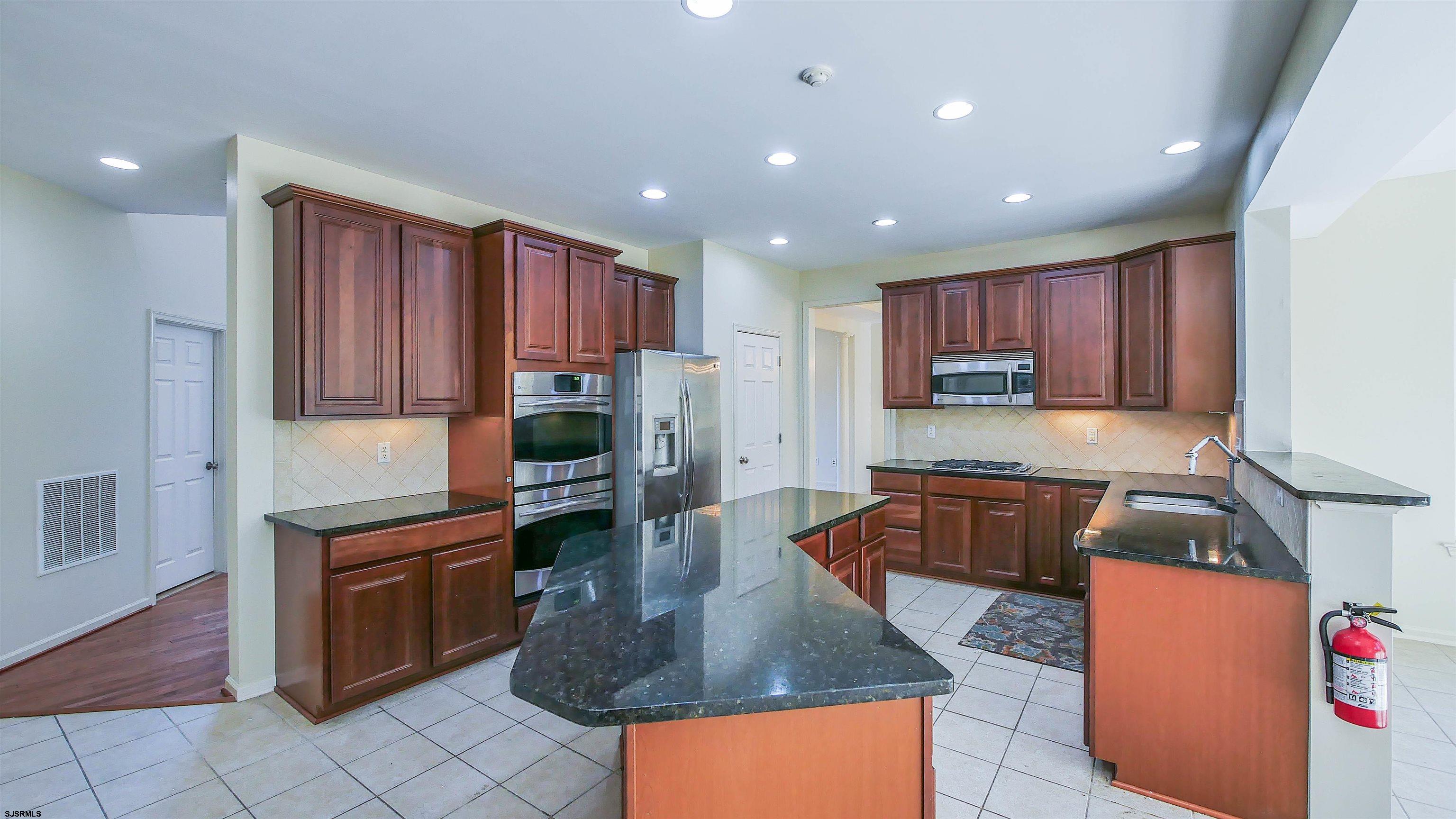 8 Renaissance Mays Landing, NJ 08330 - Photo 14 of 48 Gallery Image 14