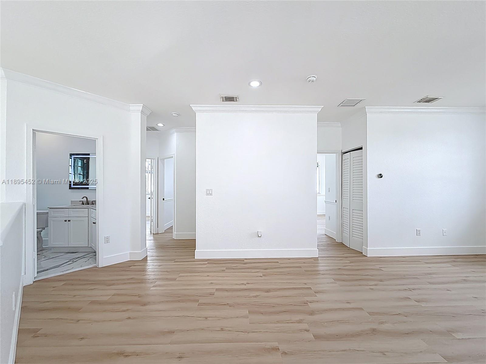 16491 Southwest 64th Terrace Miami, FL 33193 - Photo 30 of 48