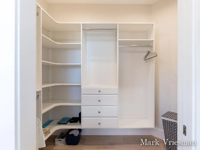 $1,150,000 | 218 South Harbor Drive, Unit 201, Grand Haven, MI 49417