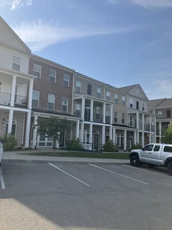 $1,950 | 2400 Arden Village Drive, Unit B, Columbia, TN 38401