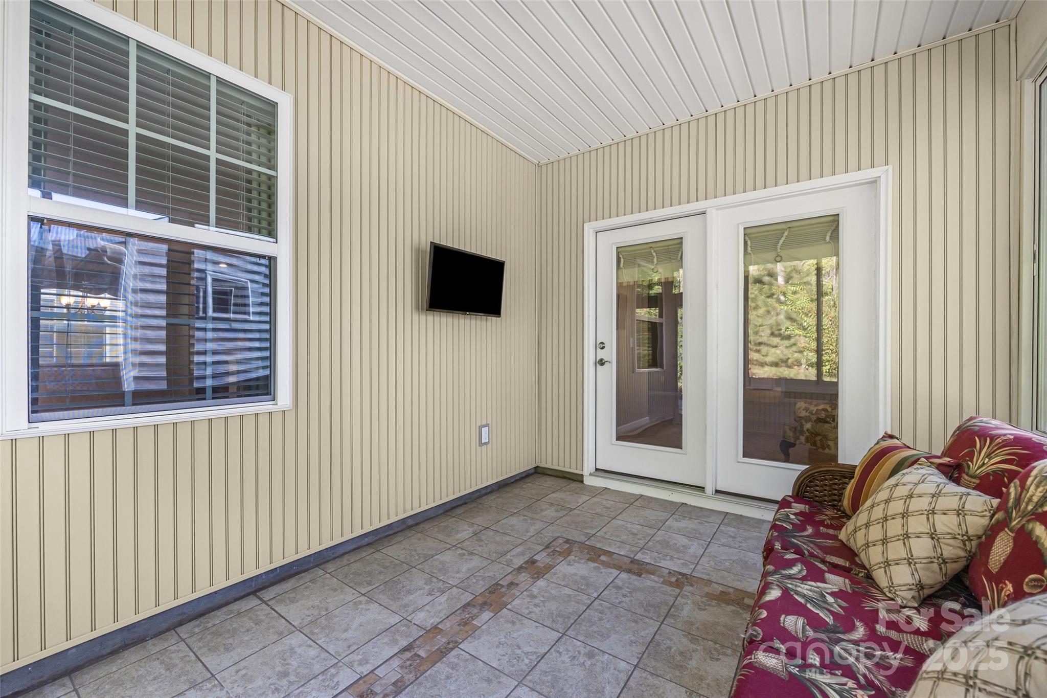 4201 Perth Road Fort Mill, SC 29707 - Photo 29 of 38 a bedroom with a bed and a window