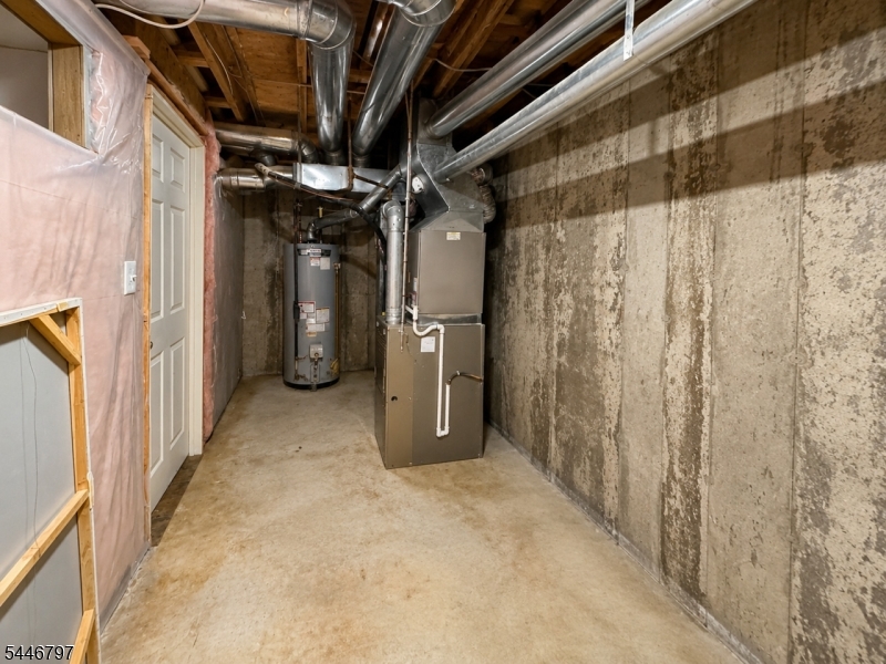 141 Coburn Road Pennington, NJ 08534 - Photo 45 of 47 Gallery Image 45