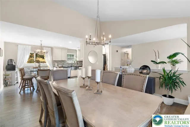 $429,900 | 5043 Foxdale Drive, Whitehall, PA 18052