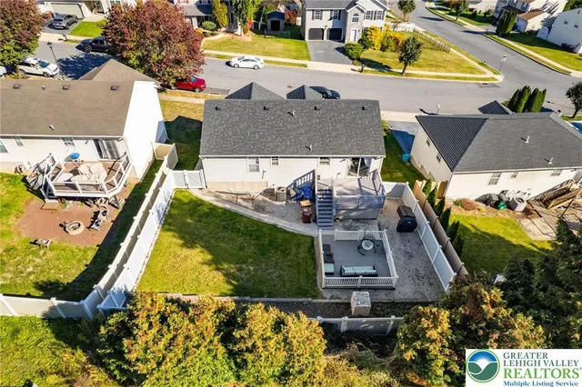 $429,900 | 5043 Foxdale Drive, Whitehall, PA 18052