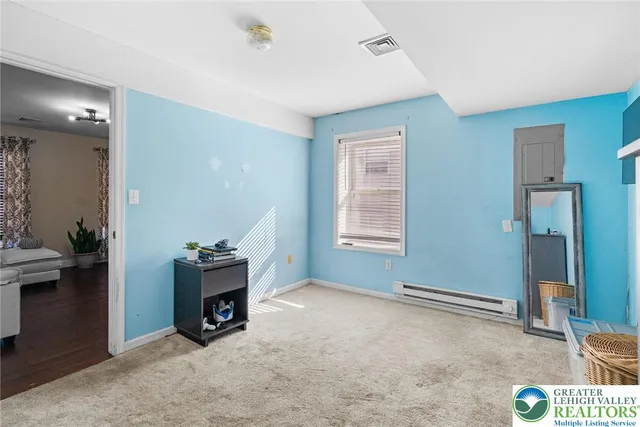 $429,900 | 5043 Foxdale Drive, Whitehall, PA 18052