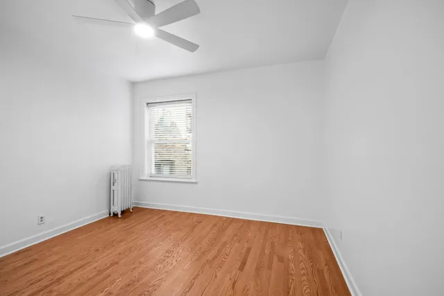 $325,000 | 1424 East Hyde Park Boulevard, Unit 2, Chicago, IL 60615