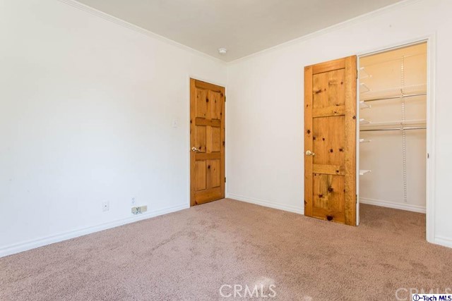 1707 Arlington Avenue Glendale, CA 91208 - Photo 20 of 39 an empty room with windows