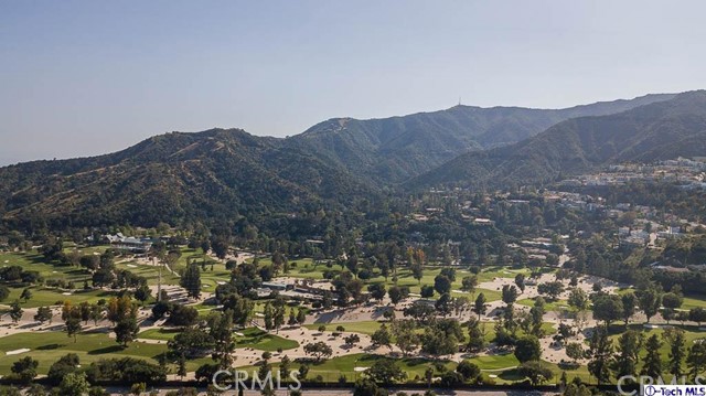 1707 Arlington Avenue Glendale, CA 91208 - Photo 36 of 39 an aerial view of residential house and green space