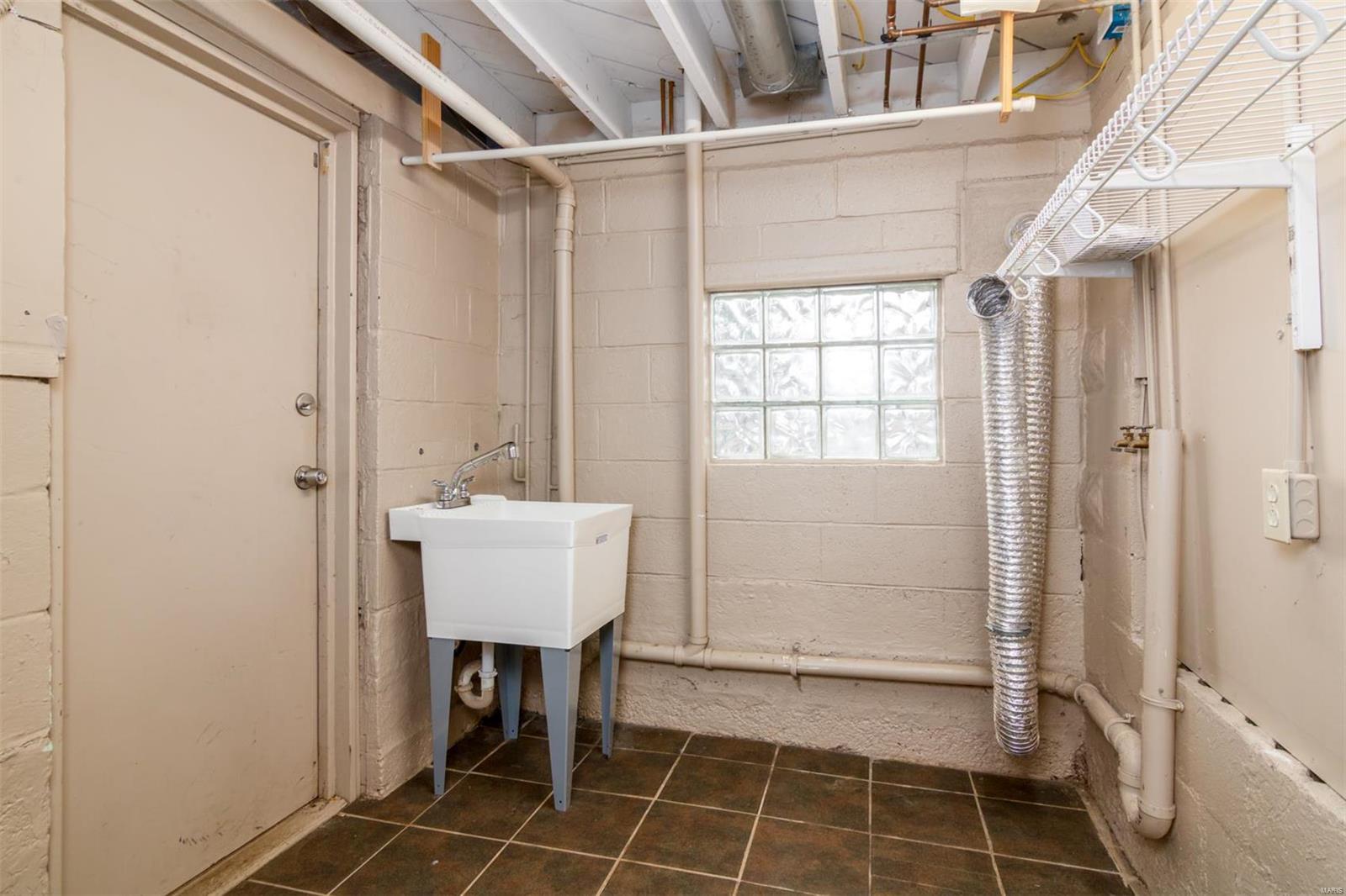 537 St Clair Road Fairview Heights, IL 62208 - Photo 24 of 43