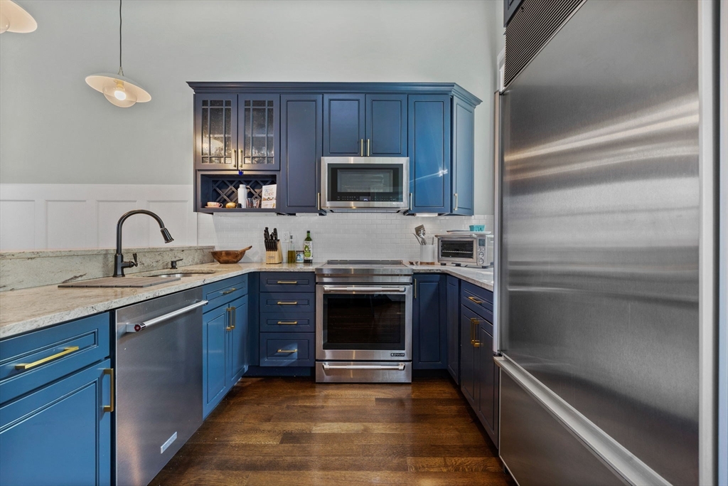 44 High Street, Unit 7 Boston, MA 02129 - Photo 11 of 36
