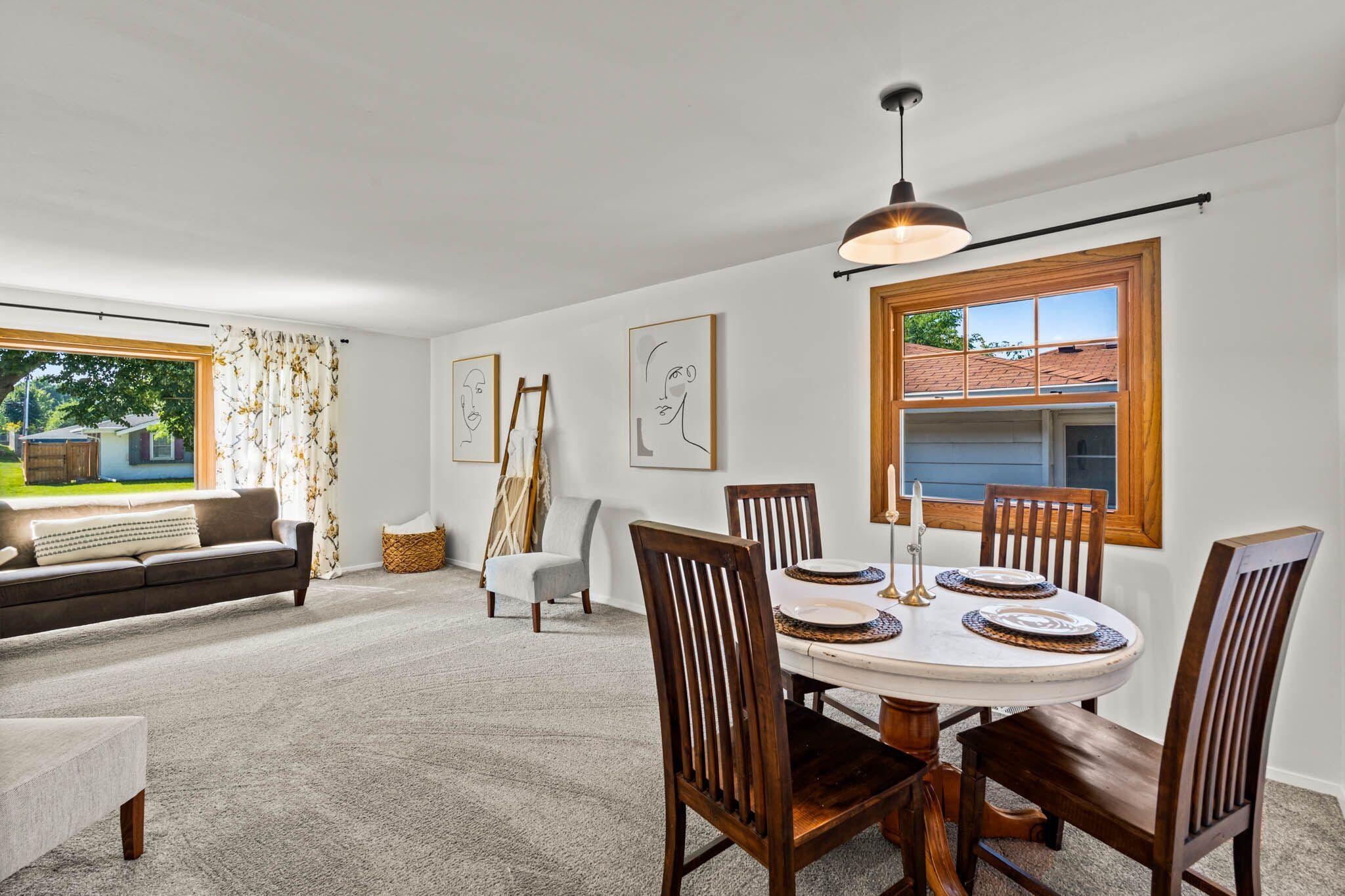 5554 South 25th Street Milwaukee, WI 53221 - Photo 4 of 19 Dining Room