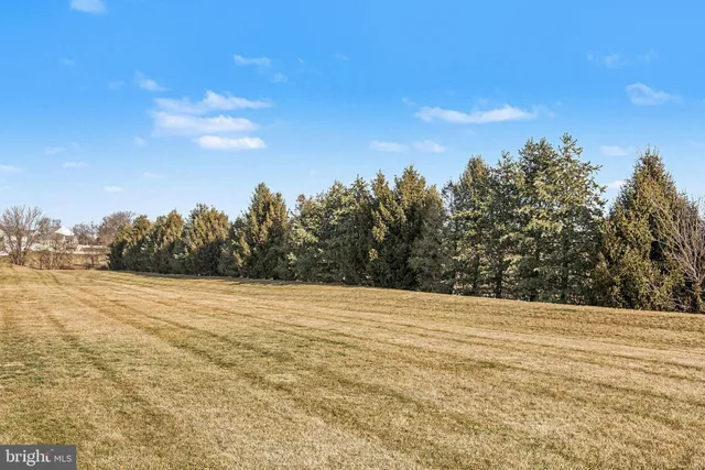 $290,000 | 156 Sparrow Road, Hummelstown, PA 17036