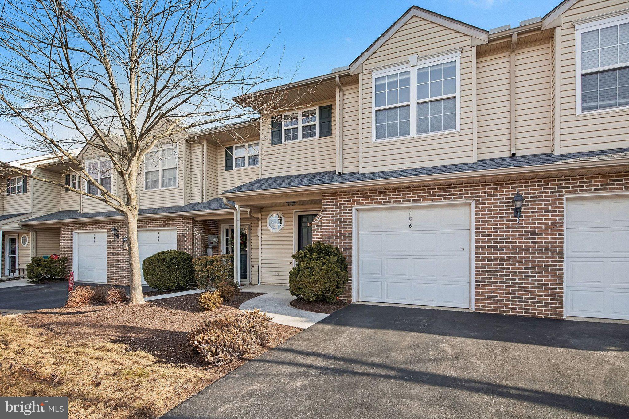 156 Sparrow Road Hummelstown, PA 17036 - Photo 4 of 25 Gallery Image 4